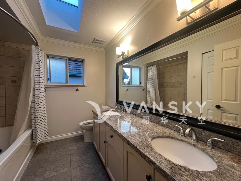  租期灵活*列治文獨立屋房間出租 $1100